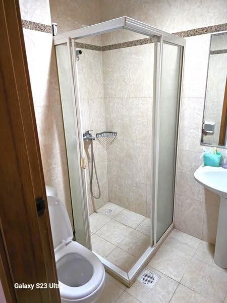 Gerald Residences, Gerald Crescent, Seletar / Yio Chu Kang, Room Rental, 120 sqft, Terraced House For Rent, by Steven Choo, 500293614 - Bathroom - PropertyGuru.com.sg