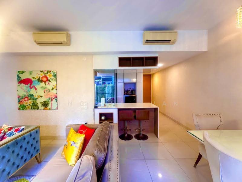 Coco Palms, 23 Pasir Ris Grove, Pasir Ris / Tampines, 4 Bedrooms, 1,259 sqft, Condominium For Sale, by Ong Jia Xuan, 500293615 - Living Room - PropertyGuru.com.sg