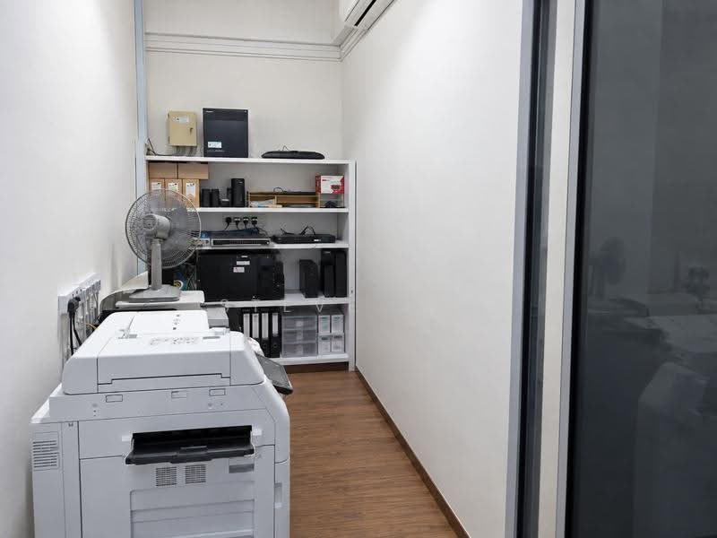 Quartz Industrial Building, 5 Upper Aljunied Link, Macpherson / Potong Pasir, 2,500 sqft, Light Industrial (B1) For Sale, by Steve Lee, 500293625 - Study - CommercialGuru.com.sg