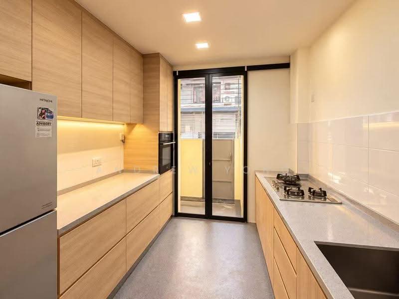 Sennett Estate, Macpherson Road, Macpherson / Potong Pasir, 4 Bedrooms, 1,800 sqft, Terraced House For Rent, by Andrew Yong, 500293632 - Kitchen - PropertyGuru.com.sg