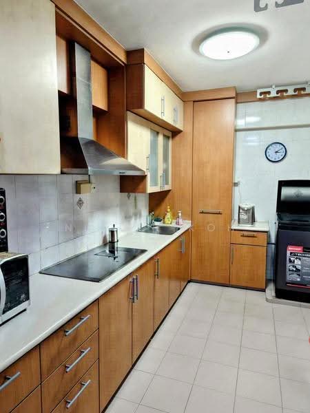 672A Jurong West Street 65, 672A Jurong West Street 65, Boon Lay / Jurong / Tuas, 3 Bedrooms, 1,184 sqft, HDB Flat For Sale, by Nicoll Koh, 500293638 - Kitchen - PropertyGuru.com.sg