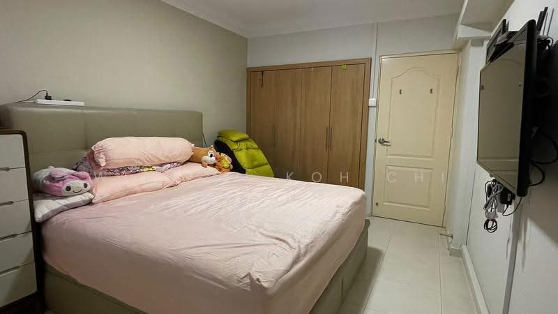 214 Ang Mo Kio Avenue 3, 214 Ang Mo Kio Avenue 3, Ang Mo Kio / Bishan / Thomson, 3 Bedrooms, 882 sqft, HDB Flat For Sale, by William Koh Chi Liang, 500293643 - Common Bedroom - PropertyGuru.com.sg
