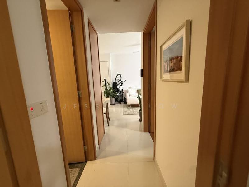 Visioncrest, 33 Oxley Rise, Orchard / River Valley, 2 Bedrooms, 915 sqft, Condominium For Rent, by Jessica Low, 500293651 - Living Room - PropertyGuru.com.sg