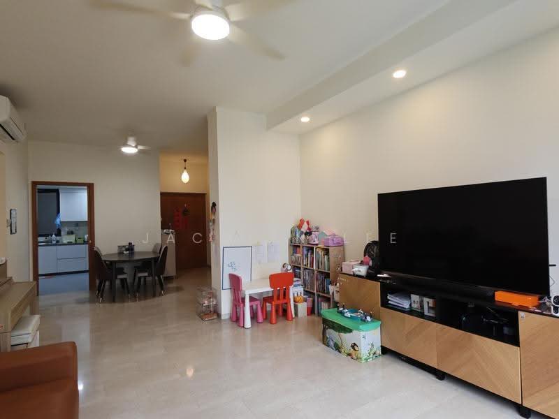Haig Court, 156 Haig Road, East Coast / Marine Parade, 4 Bedrooms, 1,550 sqft, Condominium For Rent, by Jacqlyn Lee, 500293666 - Living Room - PropertyGuru.com.sg