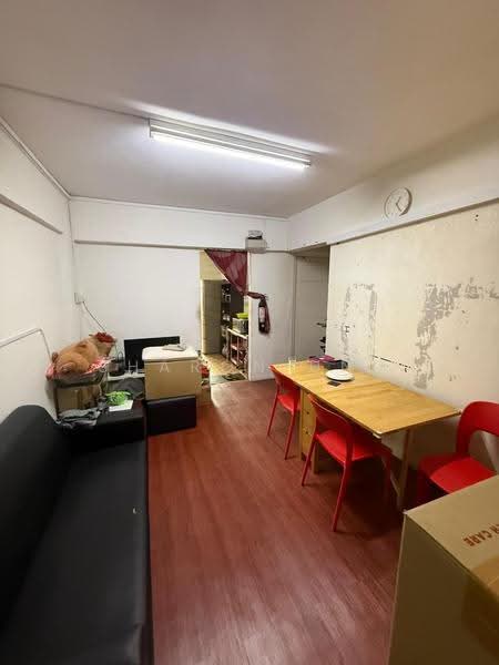 139 Tampines Street 11, 139 Tampines Street 11, Pasir Ris / Tampines, 4 Bedrooms, 650 sqft, HDB Flat For Rent, by Sharon Ung, 500293668 - Living Room - PropertyGuru.com.sg