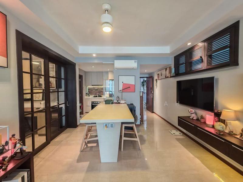 Hilltop Grove, 134 Hillview Avenue, Dairy Farm / Bukit Panjang / Choa Chu Kang, 2 Bedrooms, 1,012 sqft, Condominium For Sale, by Clauson Seah, 500293686 - Living Room - PropertyGuru.com.sg
