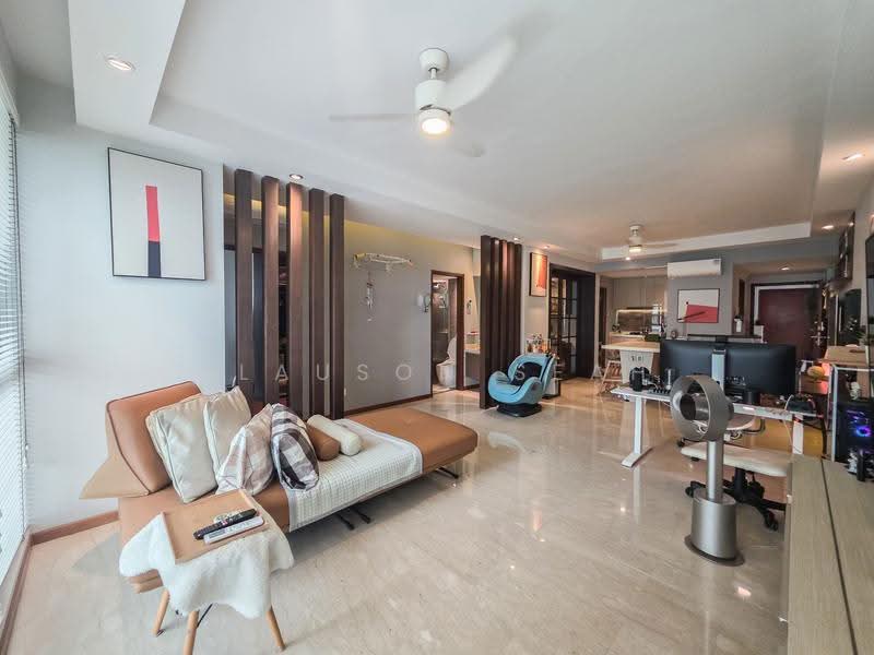 Hilltop Grove, 134 Hillview Avenue, Dairy Farm / Bukit Panjang / Choa Chu Kang, 2 Bedrooms, 1,012 sqft, Condominium For Sale, by Clauson Seah, 500293686 - Living Room - PropertyGuru.com.sg