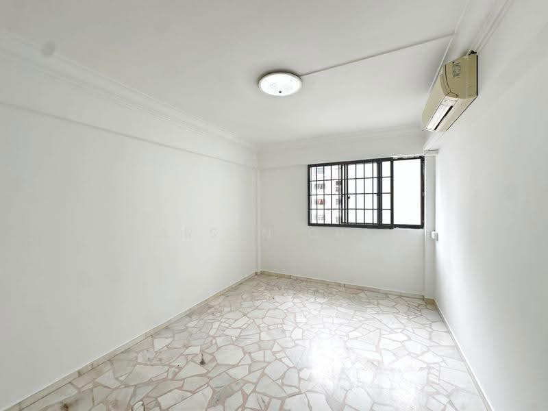 812 Tampines Avenue 4, 812 Tampines Avenue 4, Pasir Ris / Tampines, 3 Bedrooms, 980 sqft, HDB Flat For Sale, by Carson Chan, 500293693 - PropertyGuru.com.sg