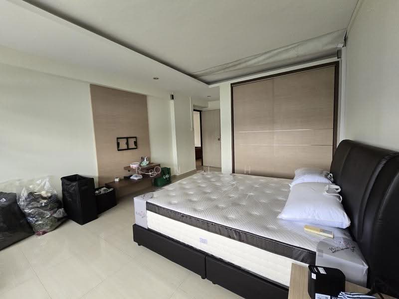 350 Tampines Street 33, 350 Tampines Street 33, Pasir Ris / Tampines, 3 Bedrooms, 1,313 sqft, HDB Flat For Sale, by Ron Loh, 500293698 - Bedroom - PropertyGuru.com.sg