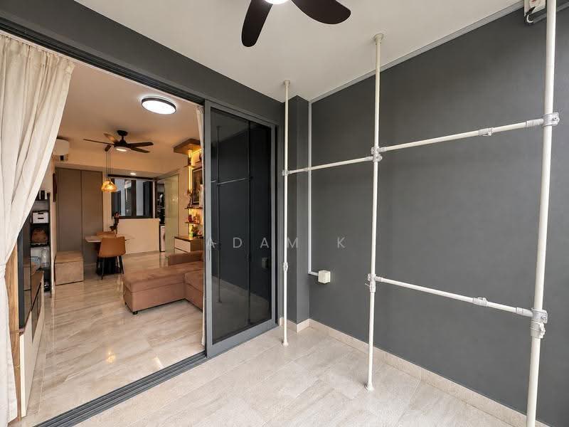 Affinity At Serangoon, Hougang / Punggol / Sengkang, 3 Bedrooms, 904 sqft, Condominium For Sale, by Adam K, 500293702 - Living Room - PropertyGuru.com.sg