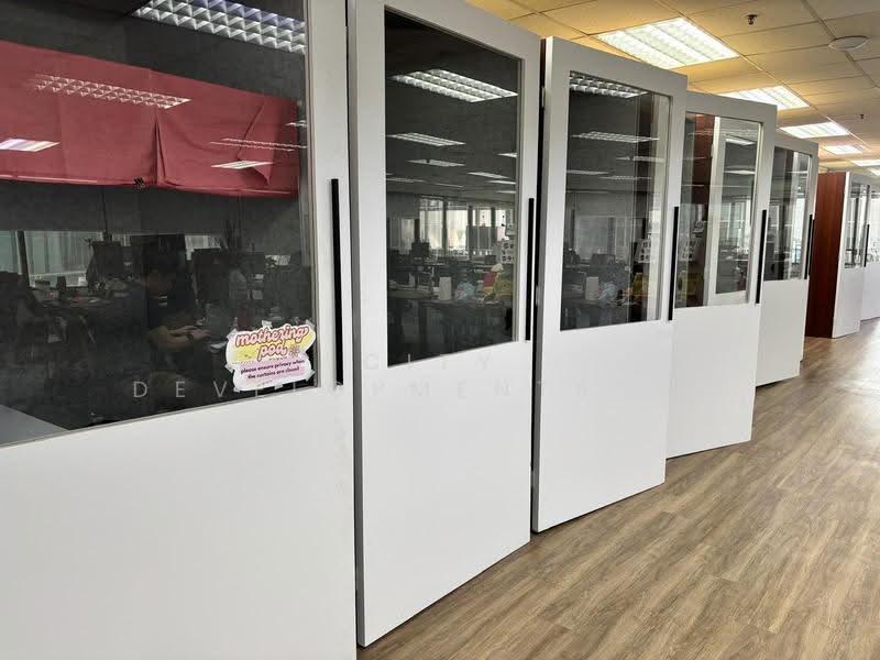 The Arcade, 11 Collyer Quay, Boat Quay / Raffles Place / Marina, 2,960 sqft, Office For Rent, by Sandar Htike, 500293704 - Interior - CommercialGuru.com.sg