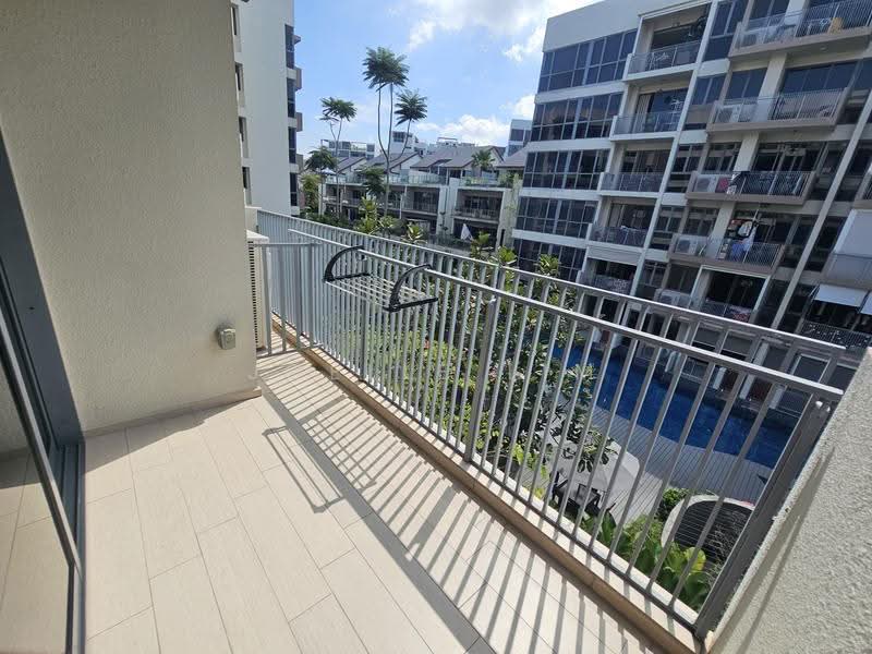 Palm Isles, 40 Flora Drive, Changi Airport / Changi Village, 1 Bedroom, 517 sqft, Condominium For Sale, by Joelle Lim, 500293716 - Balcony - PropertyGuru.com.sg
