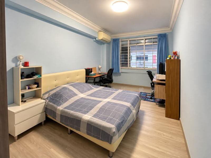 307 Tampines Street 32, 307 Tampines Street 32, Pasir Ris / Tampines, 3 Bedrooms, 1,324 sqft, HDB Flat For Sale, by Peter Loh 彼得, 500293737 - Common Bedroom 1 - PropertyGuru.com.sg
