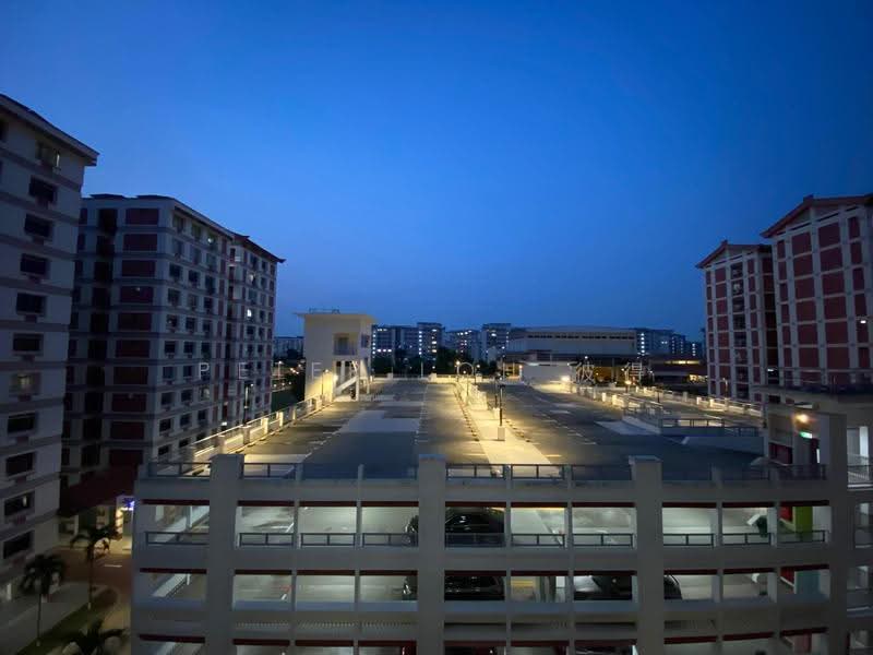 307 Tampines Street 32, 307 Tampines Street 32, Pasir Ris / Tampines, 3 Bedrooms, 1,324 sqft, HDB Flat For Sale, by Peter Loh 彼得, 500293737 - Window View - PropertyGuru.com.sg