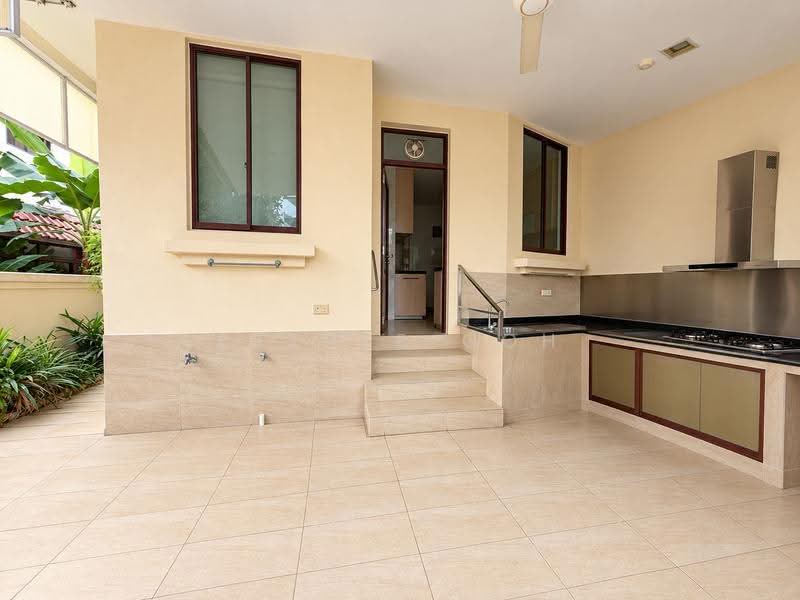 Serangoon Garden Estate, Farleigh Avenue, Hougang / Punggol / Sengkang, 5 Bedrooms, 4,050 sqft, Semi-Detached House For Rent, by Esther Goh, 500293740 - Exterior - PropertyGuru.com.sg