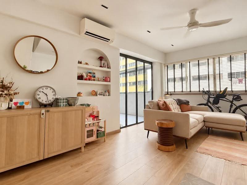 229 Simei Street 4, 229 Simei Street 4, Pasir Ris / Tampines, 3 Bedrooms, 1,572 sqft, HDB Flat For Sale, by Kuanyee Goh, 500293756 - Living Room - PropertyGuru.com.sg