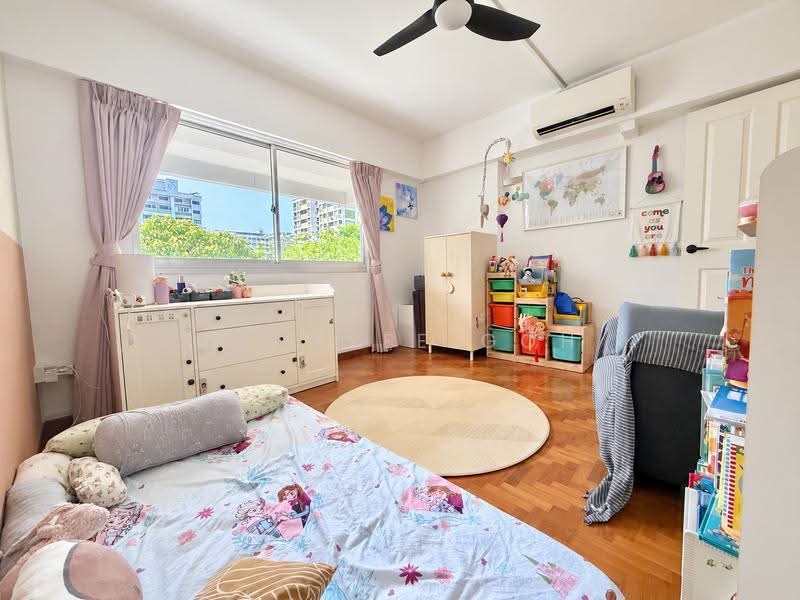 229 Simei Street 4, 229 Simei Street 4, Pasir Ris / Tampines, 3 Bedrooms, 1,572 sqft, HDB Flat For Sale, by Kuanyee Goh, 500293756 - Bedroom - PropertyGuru.com.sg