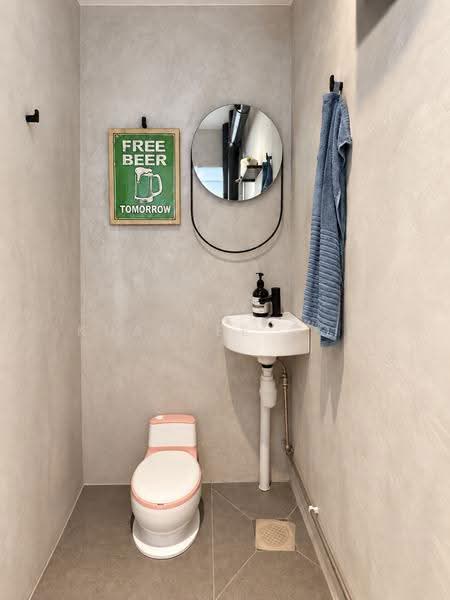229 Simei Street 4, 229 Simei Street 4, Pasir Ris / Tampines, 3 Bedrooms, 1,572 sqft, HDB Flat For Sale, by Kuanyee Goh, 500293756 - Bathroom - PropertyGuru.com.sg