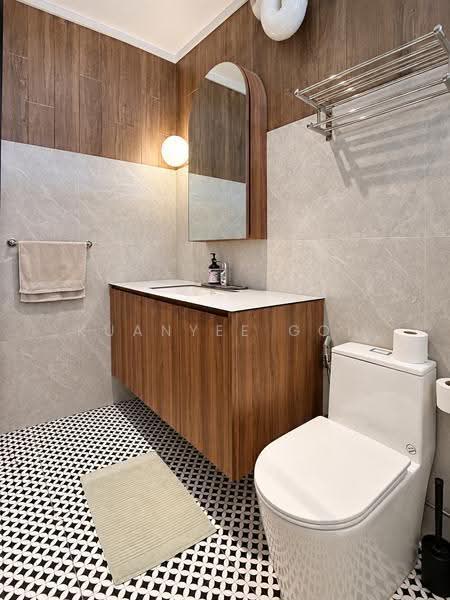 229 Simei Street 4, 229 Simei Street 4, Pasir Ris / Tampines, 3 Bedrooms, 1,572 sqft, HDB Flat For Sale, by Kuanyee Goh, 500293756 - Bathroom - PropertyGuru.com.sg