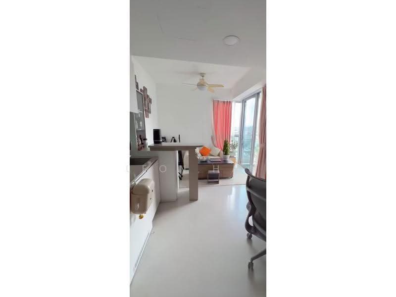 Bartley Ridge, 30 Mount Vernon Road, Macpherson / Potong Pasir, 1 Bedroom, 441 sqft, Condominium For Sale, by Leon Han, 500293809 - Living Room - PropertyGuru.com.sg