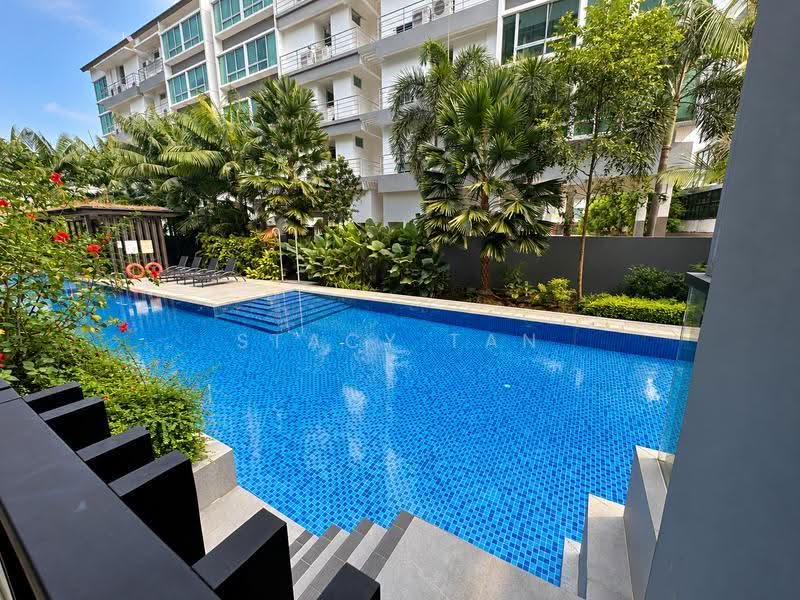 Rymden 77, 77 Lorong H Telok Kurau, East Coast / Marine Parade, 2 Bedrooms, 904 sqft, Condominium For Rent, by Stacy Tan, 500293837 - Pool - PropertyGuru.com.sg
