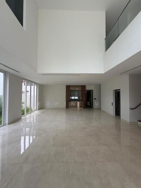 D19 Freehold 3-Storey + Attic Detached House at Serangoon / Woodleigh with Pool & Lift, Hougang / Punggol / Sengkang, 6 Bedrooms, 11,465 sqft, Detached House For Sale, by Edwin Su, 500293852 - Living Room - PropertyGuru.com.sg