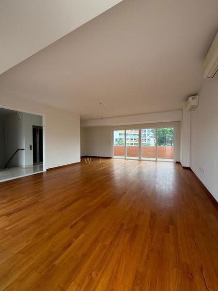 D19 Freehold 3-Storey + Attic Detached House at Serangoon / Woodleigh with Pool & Lift, Hougang / Punggol / Sengkang, 6 Bedrooms, 11,465 sqft, Detached House For Sale, by Edwin Su, 500293852 - Living Room - PropertyGuru.com.sg