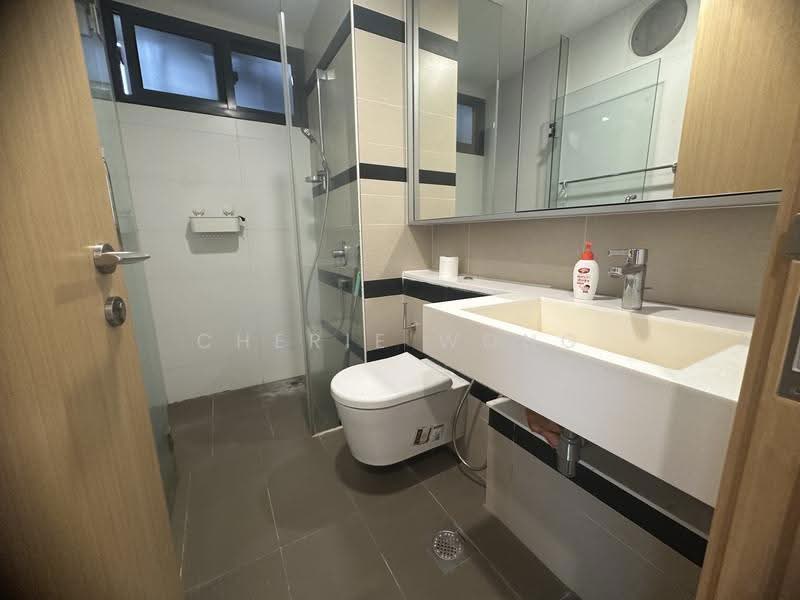 Nin Residence, 85 Pheng Geck Avenue, Macpherson / Potong Pasir, 2 Bedrooms, 1,755 sqft, Condominium For Rent, by Cherie Wong, 500293854 - Bathroom - PropertyGuru.com.sg