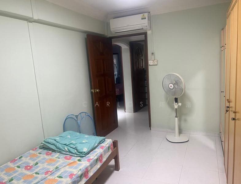 414 Ang Mo Kio Avenue 10, 414 Ang Mo Kio Avenue 10, Ang Mo Kio / Bishan / Thomson, Room Rental, 150 sqft, HDB Flat For Rent, by Tan Carlos 陈卡洛, 500293855 - Bedroom - PropertyGuru.com.sg