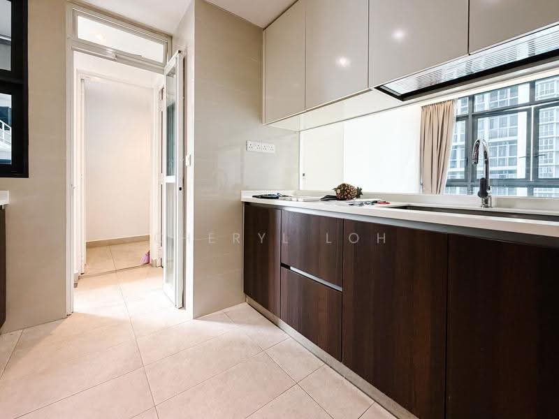 Symphony Suites, 17 Yishun Close, Sembawang / Yishun, 3 Bedrooms, 893 sqft, Condominium For Rent, by Cheryl Loh, 500293870 - Kitchen - PropertyGuru.com.sg