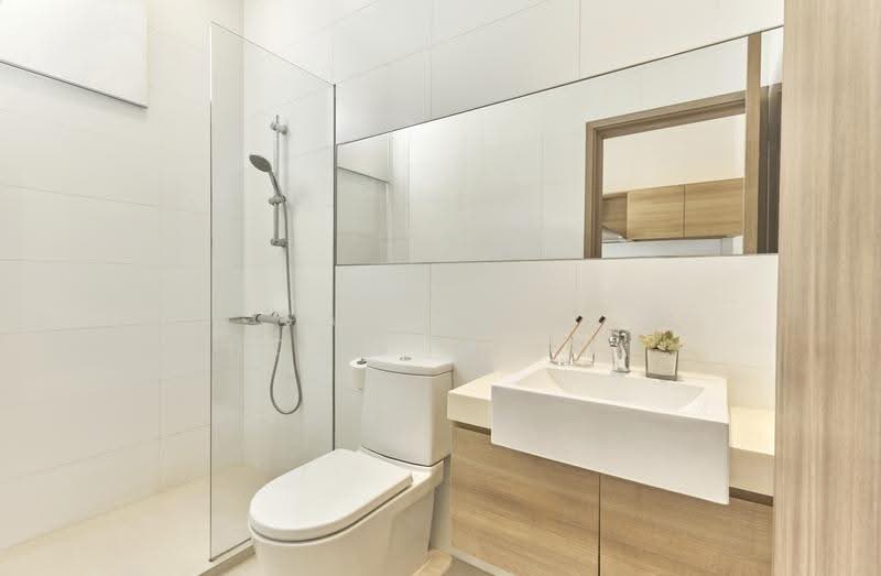 Village Residence West Coast, 154 West Coast Road, Buona Vista / West Coast / Clementi New Town, 2 Bedrooms, 605 sqft, Apartment For Rent, by Alvin Chee, 500293879 - Bathroom - PropertyGuru.com.sg