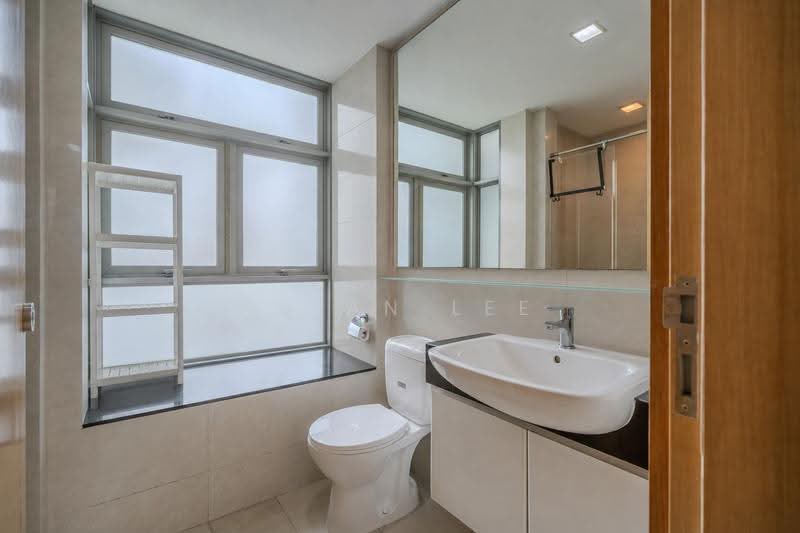The Infiniti, 39H West Coast Park, Buona Vista / West Coast / Clementi New Town, 3 Bedrooms, 1,356 sqft, Condominium For Sale, by Brian Lee, 500293902 - Bathroom - PropertyGuru.com.sg