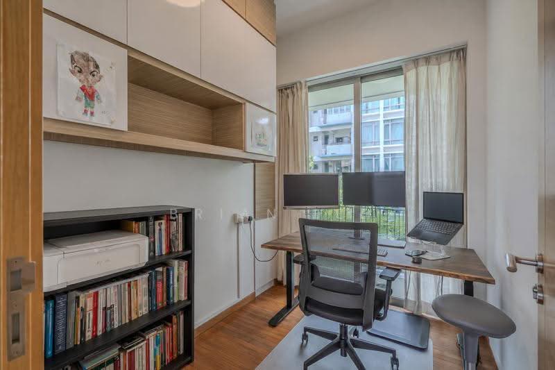 The Infiniti, 39H West Coast Park, Buona Vista / West Coast / Clementi New Town, 3 Bedrooms, 1,356 sqft, Condominium For Sale, by Brian Lee, 500293902 - Study - PropertyGuru.com.sg