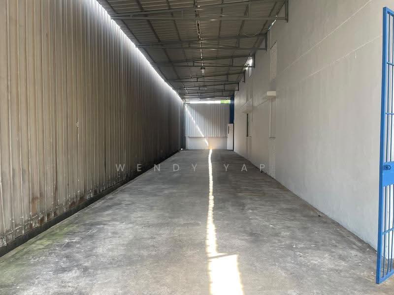 34B Hillview Terrace, 34B Hillview Terrace, Dairy Farm / Bukit Panjang / Choa Chu Kang, 5,821 sqft, Light Industrial (B1) For Sale, by Wendy Yap, 500293905 - CommercialGuru.com.sg