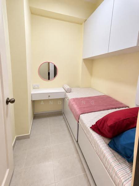 Azalea Park Condo, 4 Flora Road, Changi Airport / Changi Village, 3 Bedrooms, 1,315 sqft, Condominium For Rent, by Andy Ng, 500293909 - Bedroom - PropertyGuru.com.sg