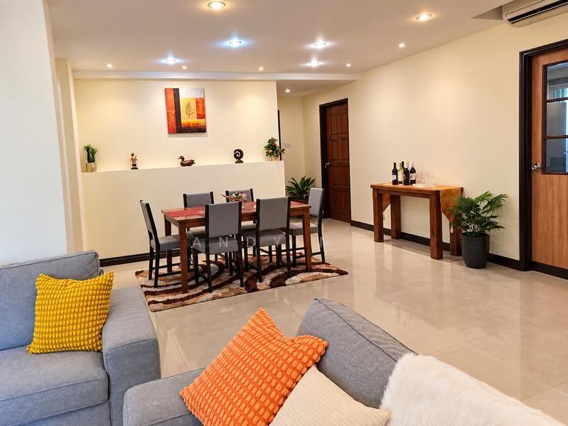 Azalea Park Condo, 4 Flora Road, Changi Airport / Changi Village, 3 Bedrooms, 1,315 sqft, Condominium For Rent, by Andy Ng, 500293909 - Dining Room - PropertyGuru.com.sg
