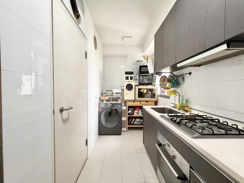 530B Pasir Ris Drive 1, 530B Pasir Ris Drive 1, Pasir Ris / Tampines, 3 Bedrooms, 926 sqft, HDB Flat For Sale, by Tony Chua, 500293911 - Kitchen - PropertyGuru.com.sg