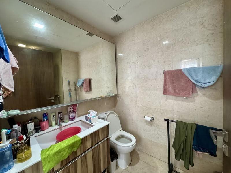 eCO, 283 Bedok South Avenue 3, Bedok / Upper East Coast, 1 Bedroom, 581 sqft, Condominium For Sale, by LING WANG, 500293918 - Bathroom - PropertyGuru.com.sg