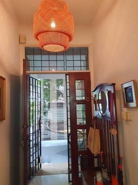 Faber Hills Estate, Faber Drive, Faber Park, Faber Drive, Buona Vista / West Coast / Clementi New Town, 4 Bedrooms, 3,500 sqft, Semi-Detached House For Rent, by Terrence Yap, 500293949 - Entrance - PropertyGuru.com.sg