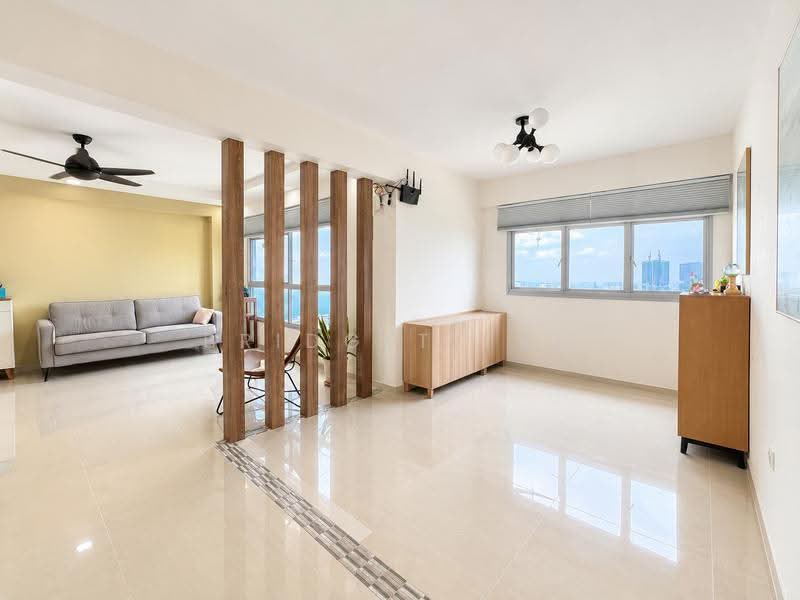 20 Teban Gardens Road, 20 Teban Gardens Road, Boon Lay / Jurong / Tuas, 3 Bedrooms, 990 sqft, HDB Flat For Sale, by Bridget Tan, 500293962 - Living Room - PropertyGuru.com.sg