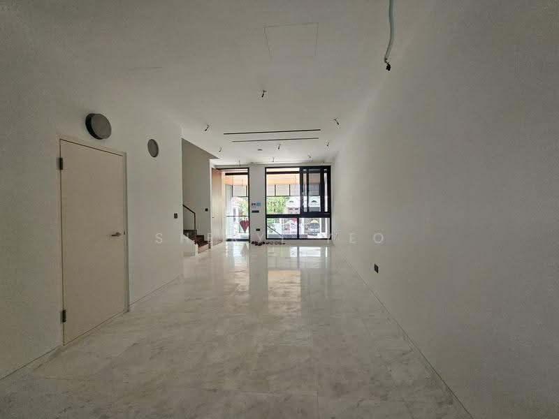 **LANDED7772@** BRAND NEW TERRACE IN D17 MINS TO BEACH AND DOWNTOWN EAST, Changi Airport / Changi Village, 5 Bedrooms, 4,027 sqft, Terraced House For Sale, by Sheryl Yeo, 500293963 - PropertyGuru.com.sg