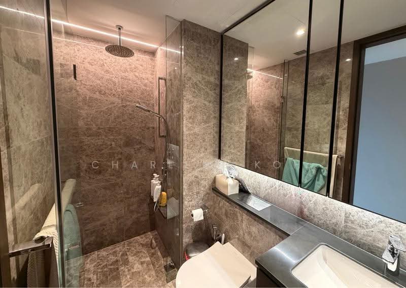 Kopar At Newton, 8 Makeway Avenue, Orchard / River Valley, 4 Bedrooms, 1,528 sqft, Condominium For Sale, by Charlene Koh, 500293966 - Bathroom - PropertyGuru.com.sg