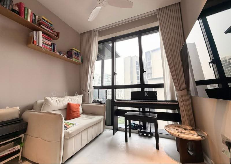 Kopar At Newton, 8 Makeway Avenue, Orchard / River Valley, 4 Bedrooms, 1,528 sqft, Condominium For Sale, by Charlene Koh, 500293966 - Living Room - PropertyGuru.com.sg
