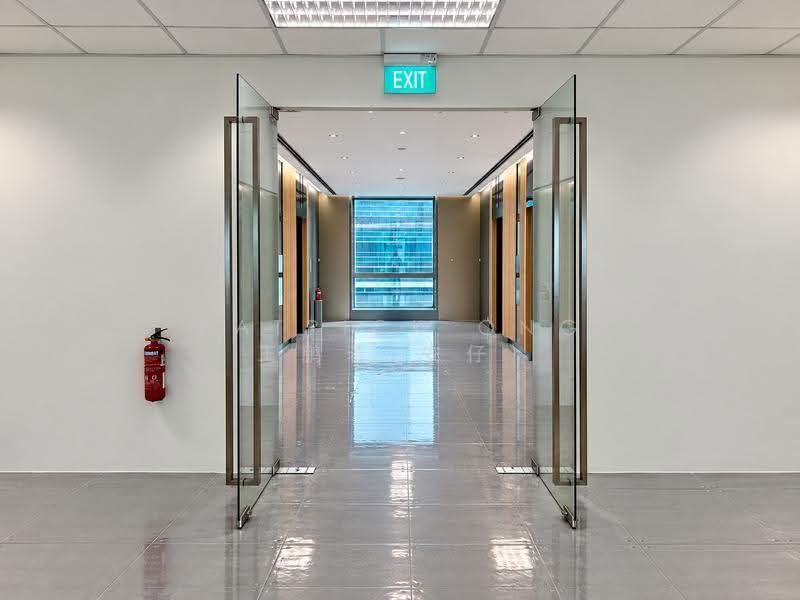 OUE Downtown 2, 6 Shenton Way, Boat Quay / Raffles Place / Marina, 1,851 sqft, Office For Rent, by Patrick Ong 王鹏若(安仔), 500293969 - Corridor - CommercialGuru.com.sg
