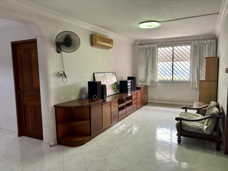 12 Toh Yi Drive, 12 Toh Yi Drive, Clementi Park / Upper Bukit Timah, 3 Bedrooms, 1,119 sqft, HDB Flat For Sale, by Sharon Leong, 500293972 - Living Room - PropertyGuru.com.sg