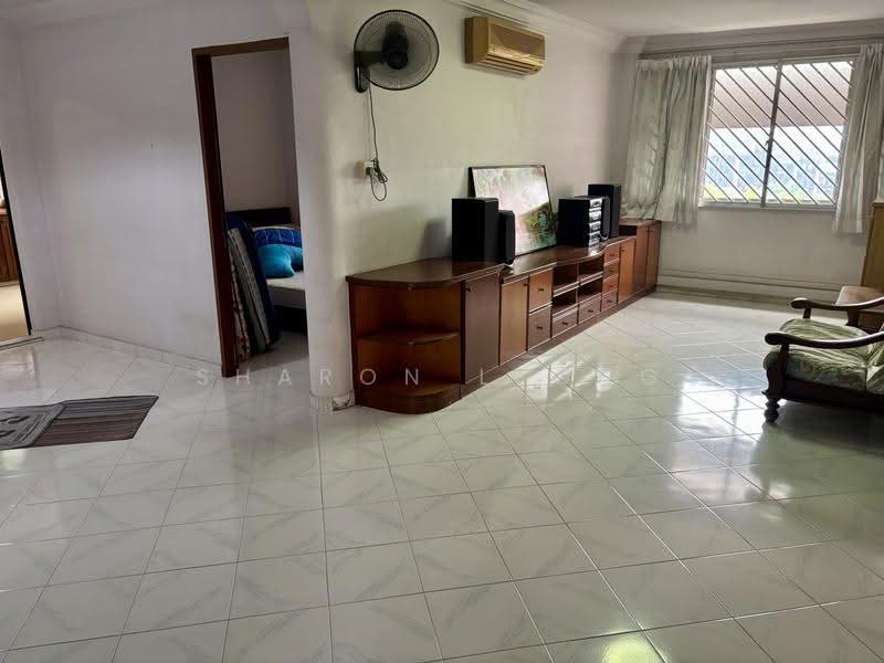 12 Toh Yi Drive, 12 Toh Yi Drive, Clementi Park / Upper Bukit Timah, 3 Bedrooms, 1,119 sqft, HDB Flat For Sale, by Sharon Leong, 500293972 - Living Room.1 - PropertyGuru.com.sg