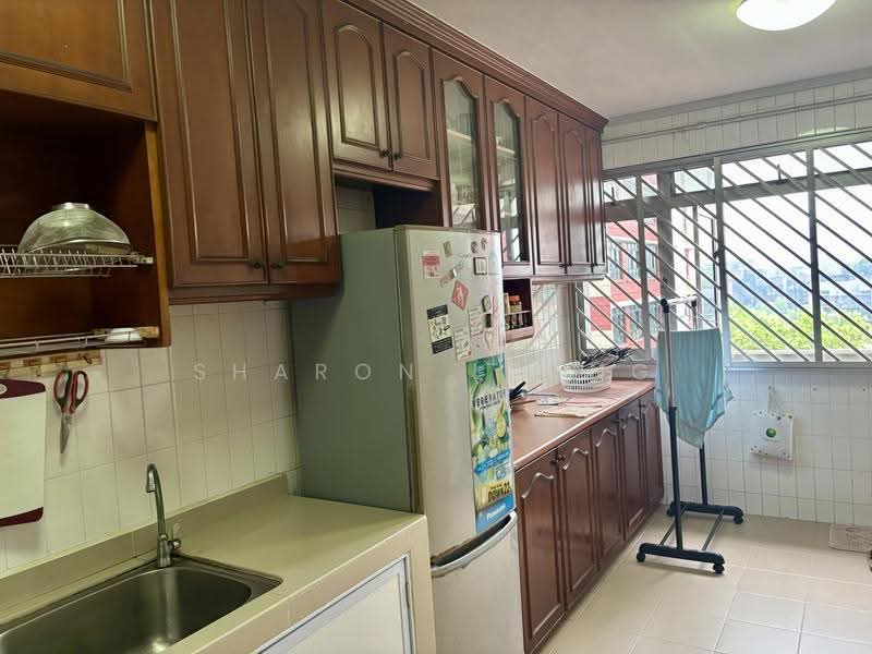 12 Toh Yi Drive, 12 Toh Yi Drive, Clementi Park / Upper Bukit Timah, 3 Bedrooms, 1,119 sqft, HDB Flat For Sale, by Sharon Leong, 500293972 - Kitchen - PropertyGuru.com.sg