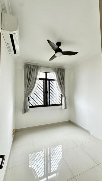 Parc Oasis, 41 Jurong East Avenue 1, Boon Lay / Jurong / Tuas, 3 Bedrooms, 1,378 sqft, Condominium For Rent, by Trisha Lee, 500293976 - Interior - PropertyGuru.com.sg
