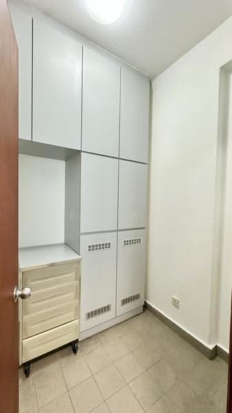 Parc Oasis, 41 Jurong East Avenue 1, Boon Lay / Jurong / Tuas, 3 Bedrooms, 1,378 sqft, Condominium For Rent, by Trisha Lee, 500293976 - Interior - PropertyGuru.com.sg