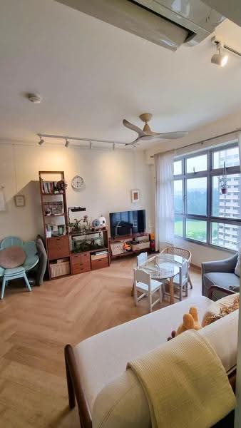 229B Sumang Lane, 229B Sumang Lane, Hougang / Punggol / Sengkang, 3 Bedrooms, 1,001 sqft, HDB Flat For Sale, by Hazel Salim, 500293980 - Living Room - PropertyGuru.com.sg